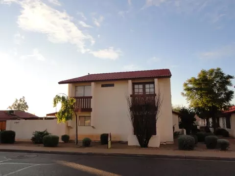 2845 E Beck Ln #2, Phoenix, AZ 85032 photo 1