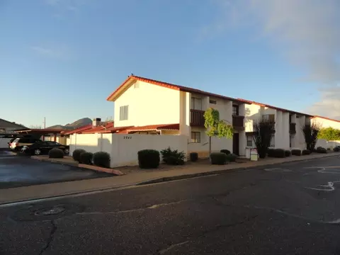 2845 E Beck Ln #2, Phoenix, AZ 85032 photo 3