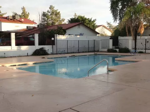 2845 E Beck Ln #2, Phoenix, AZ 85032 photo 6