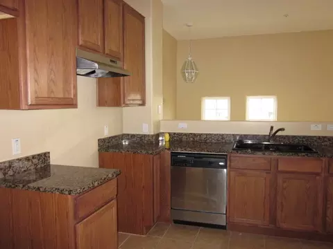 2249 E Huntington Dr, Phoenix, AZ 85040 photo 7