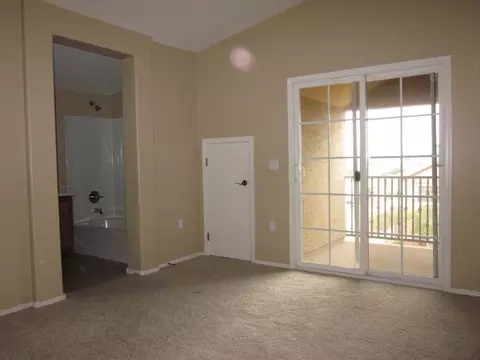 2249 E Huntington Dr, Phoenix, AZ 85040 photo 8