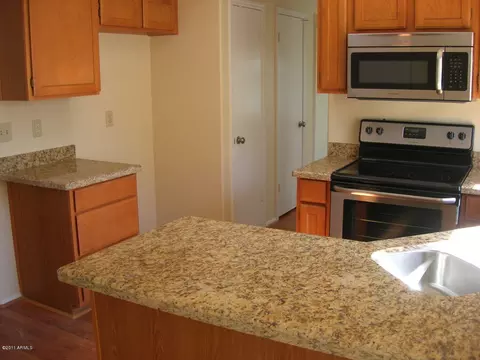 4207 E Windmere Dr, Phoenix, AZ 85048 photo 12