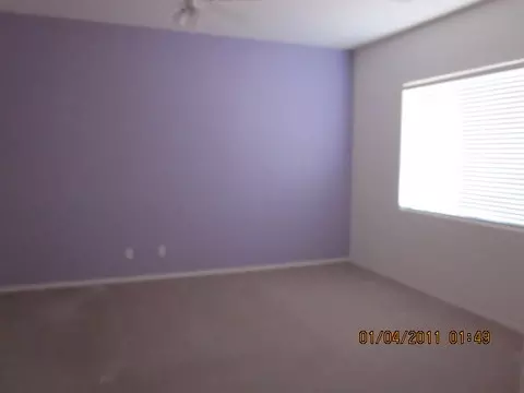512 E Lydia Ln, Phoenix, AZ 85042 photo 6