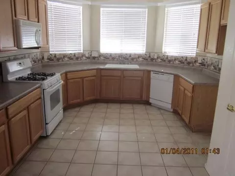 512 E Lydia Ln, Phoenix, AZ 85042 photo 16