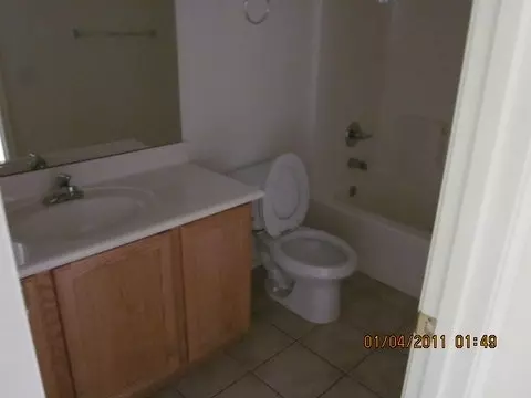 512 E Lydia Ln, Phoenix, AZ 85042 photo 5