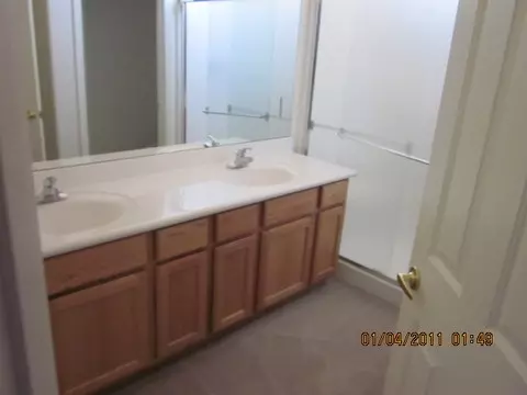 512 E Lydia Ln, Phoenix, AZ 85042 photo 3