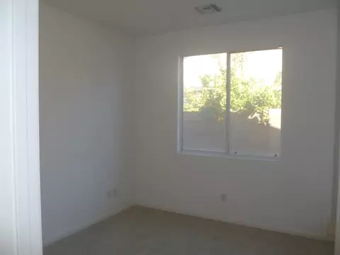 126 E Constitution Ct, Gilbert, AZ 85296 photo 4