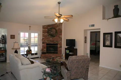 4327 E Blanche Dr, Phoenix, AZ 85032 photo 2