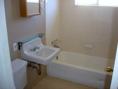 934 E Bethany Home Rd, Phoenix, AZ 85014 photo 6