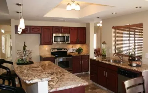 734 E Comstock St, Gilbert, AZ 85296 photo 2
