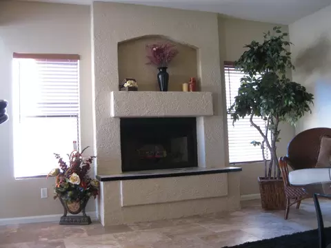 734 E Comstock St, Gilbert, AZ 85296 photo 10