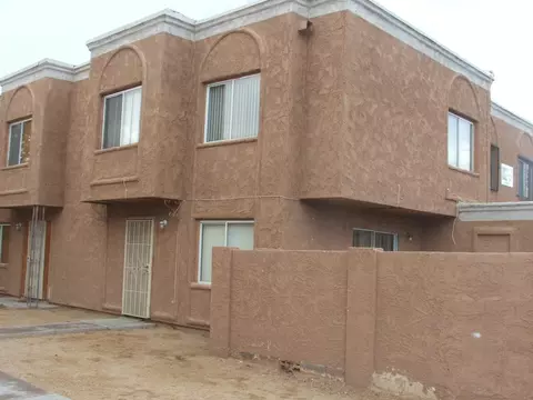4513 E Wood St, Phoenix, AZ 85040 photo 1