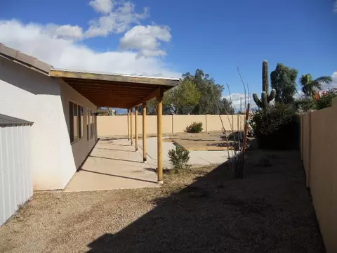 329 E Betsy Ln, Gilbert, AZ 85296 photo 18