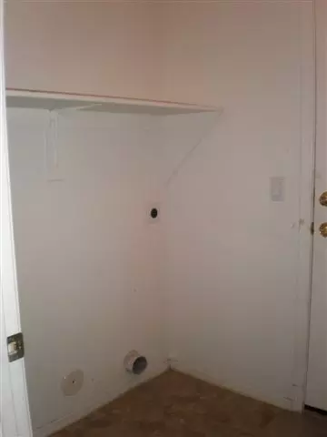 7111 S 23rd Ln, Phoenix, AZ 85041 photo 10