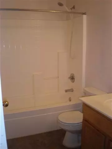 7111 S 23rd Ln, Phoenix, AZ 85041 photo 9