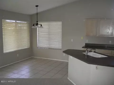 4708 E Goldfinch Gate Ln, Phoenix, AZ 85044 photo 7
