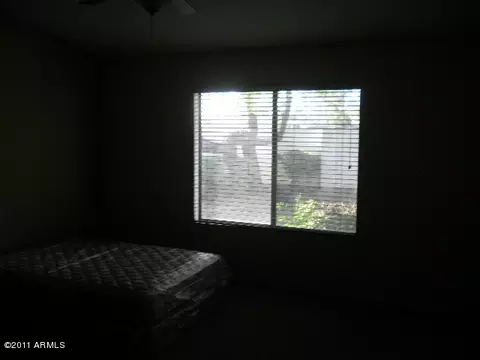 4708 E Goldfinch Gate Ln, Phoenix, AZ 85044 photo 8