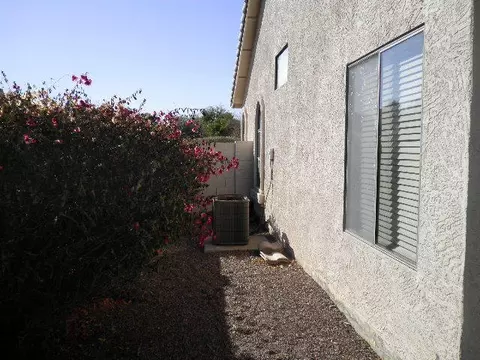 4708 E Goldfinch Gate Ln, Phoenix, AZ 85044 photo 17