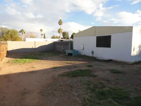234 E Michelle Dr, Phoenix, AZ 85022 photo 17