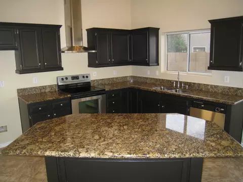 671 N Sunway Dr, Gilbert, AZ 85233 photo 4
