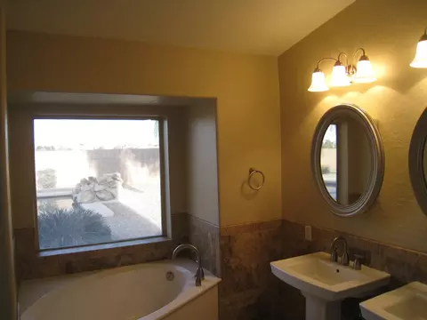 671 N Sunway Dr, Gilbert, AZ 85233 photo 10