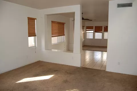 8752 E Lakeview Ave, Mesa, AZ 85209 photo 2