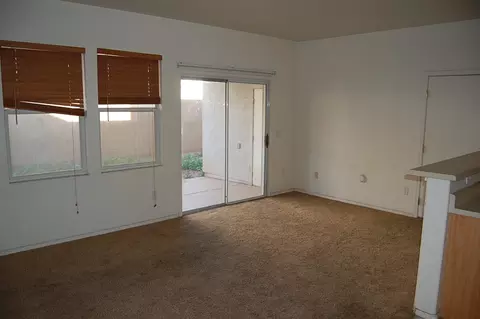 8752 E Lakeview Ave, Mesa, AZ 85209 photo 5