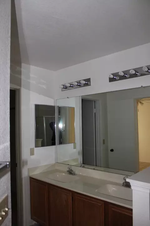 517 E Piute Ave, Phoenix, AZ 85024 photo 9