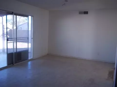 4156 E Nancy Ln, Phoenix, AZ 85042 photo 11