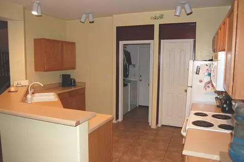 10307 E Knowles Ave, Mesa, AZ 85209 photo 5