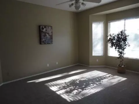 4357 E Briles Rd, Phoenix, AZ 85050 photo 13