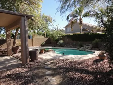 4357 E Briles Rd, Phoenix, AZ 85050 photo 11