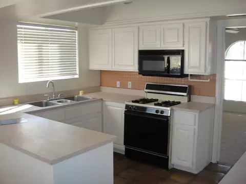 2090 E Pebble Beach Dr, Tempe, AZ 85282 photo 3