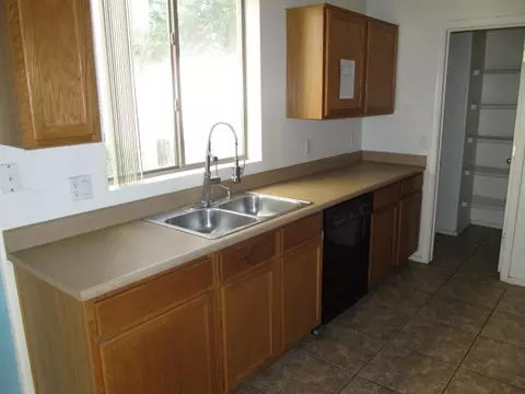 22012 N 30th Dr, Phoenix, AZ 85027 photo 13