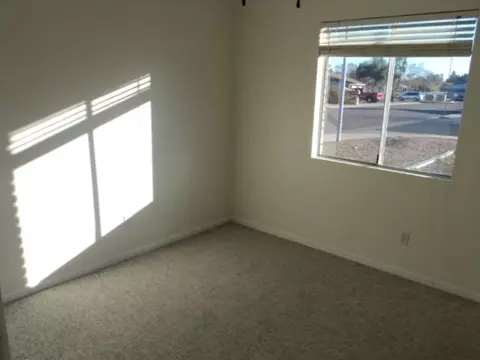 331 E Leah Ln, Gilbert, AZ 85234 photo 6