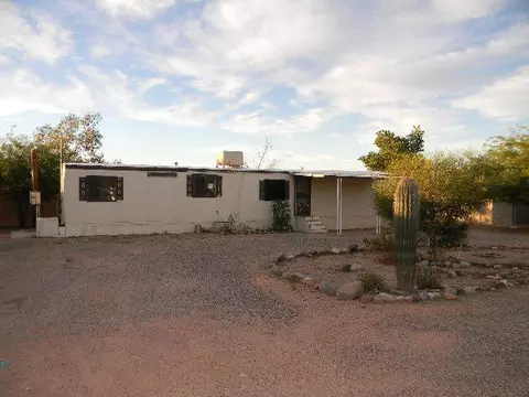 1057 W Shiprock St, Apache Junction, AZ 85220 photo 2