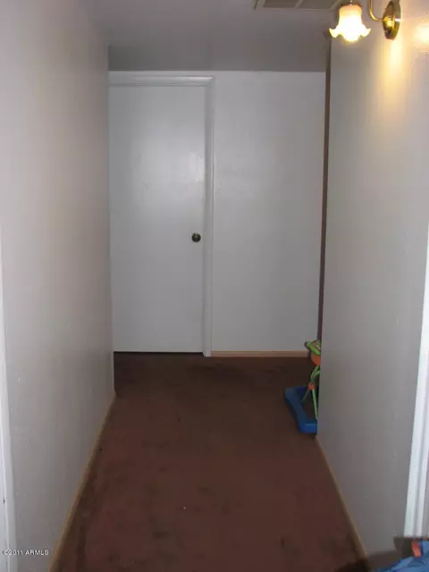 1634 E Baker Dr, Tempe, AZ 85282 photo 9