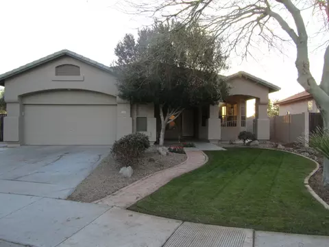 1064 N Cole Dr, Gilbert, AZ 85234 photo 1