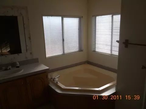 2857 W Cody St, Apache Junction, AZ 85120 photo 9