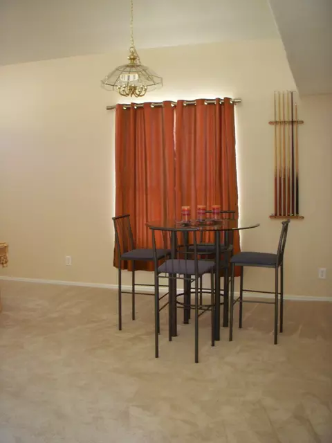 3541 E Renee Dr, Phoenix, AZ 85050 photo 5