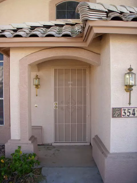 3541 E Renee Dr, Phoenix, AZ 85050 photo 2
