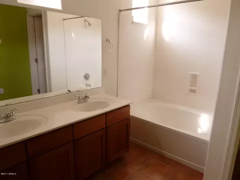 706 E Washington St #109, Phoenix, AZ 85034 photo 12