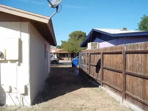 1525 E Diamond Ave, Mesa, AZ 85204 photo 3