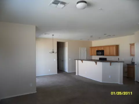 2813 E Dunbar Dr, Phoenix, AZ 85042 photo 3
