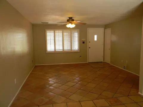 3823 E Acoma Dr, Phoenix, AZ 85032 photo 3