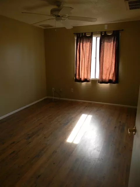 3823 E Acoma Dr, Phoenix, AZ 85032 photo 6