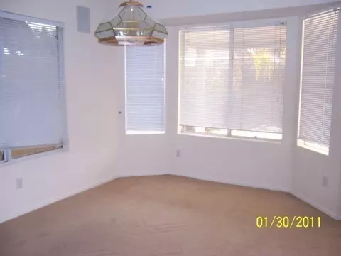 2811 E Blackhawk Dr, Phoenix, AZ 85050 photo 6