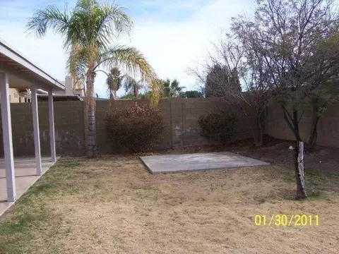 2811 E Blackhawk Dr, Phoenix, AZ 85050 photo 2