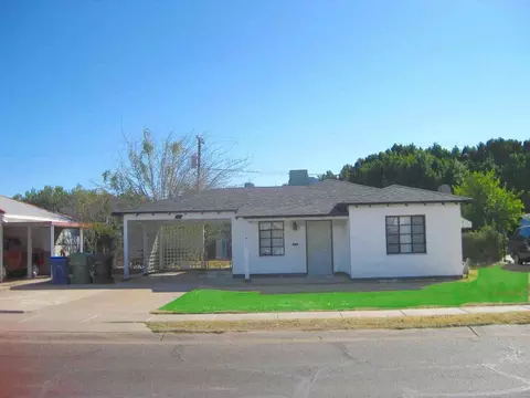 545 W Pepper Pl, Mesa, AZ 85201 photo 1