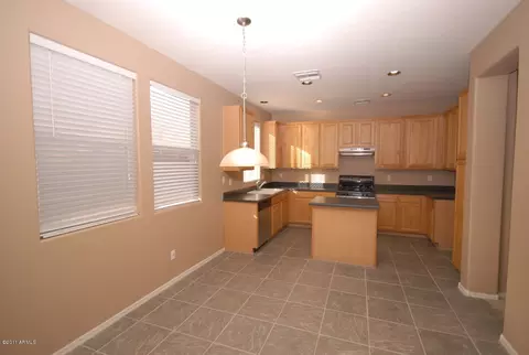 1199 E Marcella Ln, Gilbert, AZ 85295 photo 3